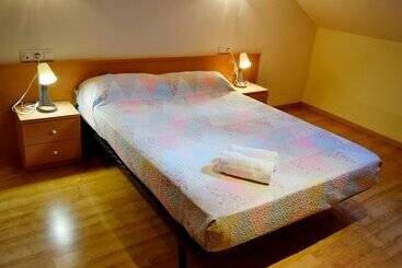 Apartamentos Pantebre 3000