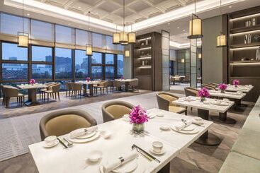 Doubletree By Hilton Hotel Shenzhen Longhua