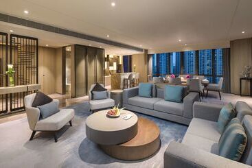 Doubletree By Hilton Hotel Shenzhen Longhua