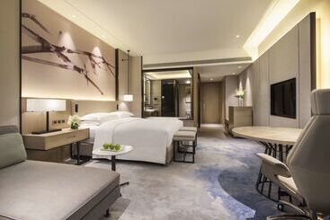 Doubletree By Hilton Hotel Shenzhen Longhua