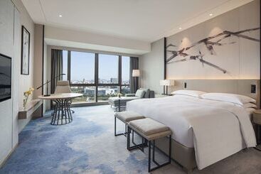 Doubletree By Hilton Hotel Shenzhen Longhua