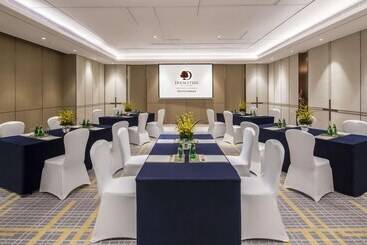 Doubletree By Hilton Hotel Shenzhen Longhua