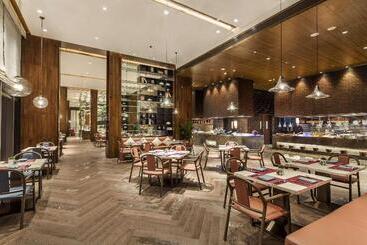 Doubletree By Hilton Hotel Shenzhen Longhua