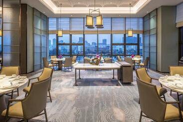 Doubletree By Hilton Hotel Shenzhen Longhua
