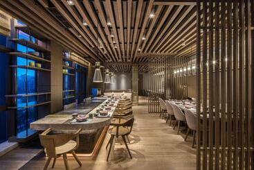 Doubletree By Hilton Hotel Shenzhen Longhua