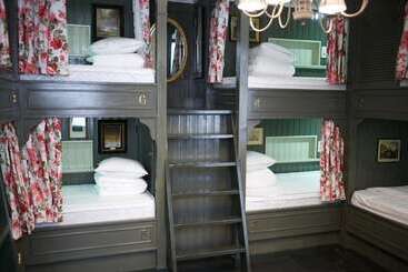 Hostel Galia