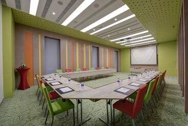هتل Al Khoory Atrium