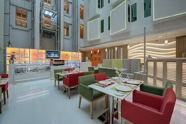 هتل Al Khoory Atrium