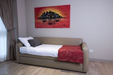 هتل Arc Arenales Studios & Suites