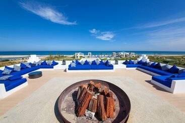 هتل Banyan Tree Tamouda Bay