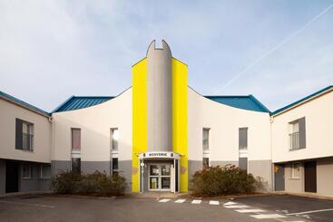 B&b Hotel Saint Witz