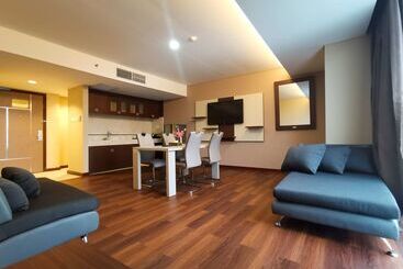 هتل Best Western Plus Coco Palu
