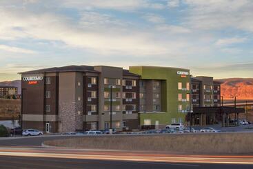 Отель Courtyard By Marriott Denver Southwest/littleton
