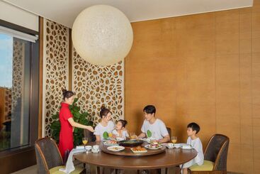 هتل Crowne Plaza Ningbo Xiangshan Sea View By Ihg