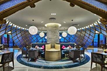 هتل Crowne Plaza Ningbo Xiangshan Sea View By Ihg