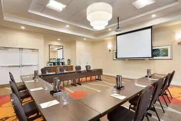 هتل Hilton Garden Inn Medford, Or 