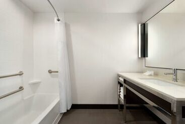 هتل Hilton Garden Inn Medford, Or 