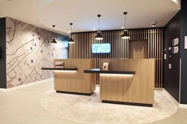 هتل Holiday Inn Express   Siegen, An Ihg
