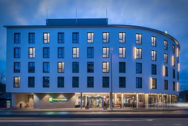 هتل Holiday Inn Express   Siegen, An Ihg