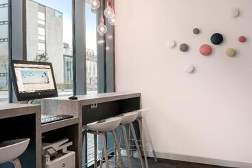 هتل Holiday Inn Express   Siegen, An Ihg