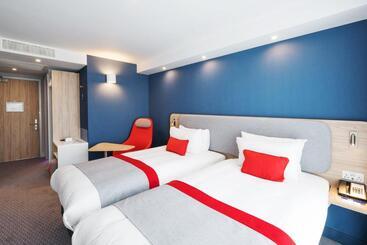 هتل Holiday Inn Express   Stockport, An Ihg