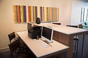 هتل Holiday Inn Express & Suites   Rantoul, An Ihg