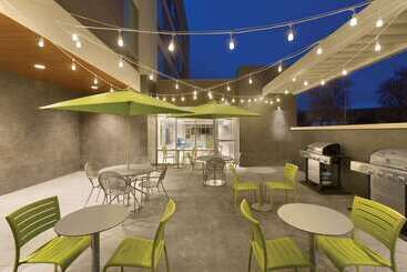 هتل Home2 Suites By Hilton Billings