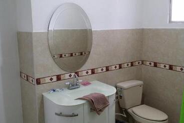 هتل Mansion Giahn Bed & Breakfast