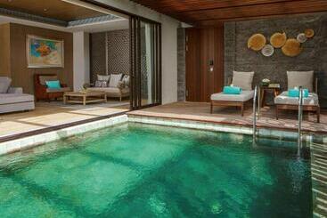 ホテル Movenpick Resort & Spa Jimbaran Bali