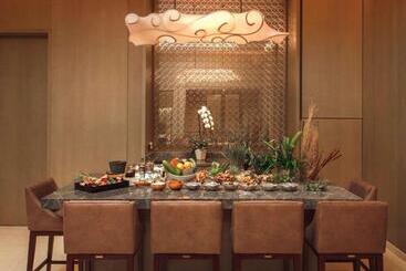 ホテル Movenpick Resort & Spa Jimbaran Bali