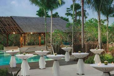 ホテル Movenpick Resort & Spa Jimbaran Bali