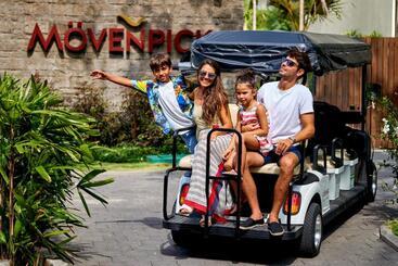 ホテル Movenpick Resort & Spa Jimbaran Bali