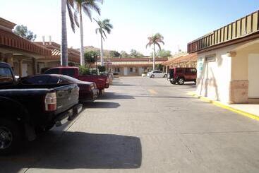 هتل San Martin