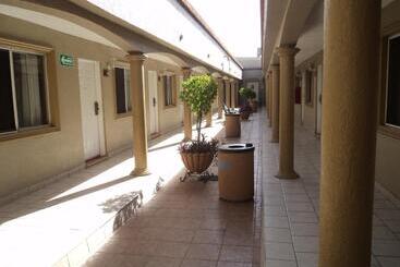هتل San Martin