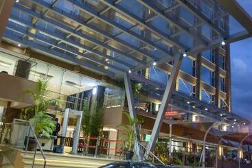 The Concord Hotel & Suites