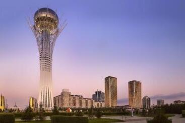 هتل The Ritzcarlton, Astana