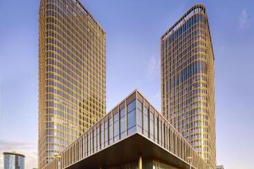هتل The Ritzcarlton, Astana
