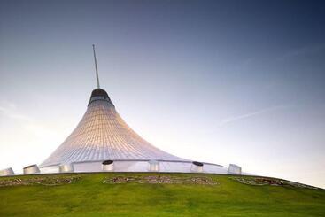 هتل The Ritzcarlton, Astana
