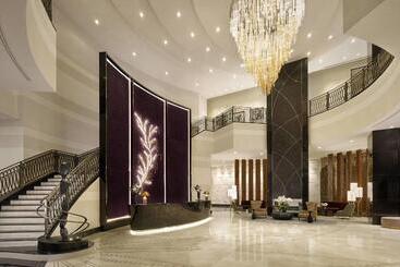 هتل The Ritzcarlton, Astana