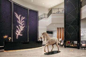 هتل The Ritzcarlton, Astana