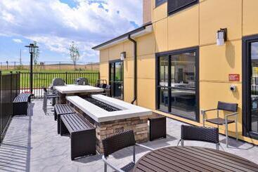 هتل Towneplace Suites By Marriott Gillette