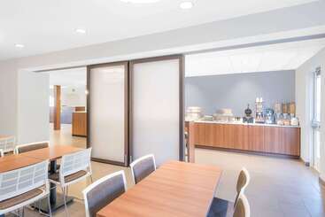 Microtel Inn & Suites By Wyndham Binghamton