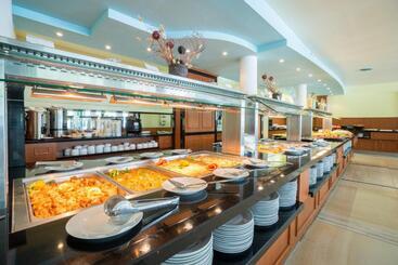 Perla Plaza Hotel   All Inclusive