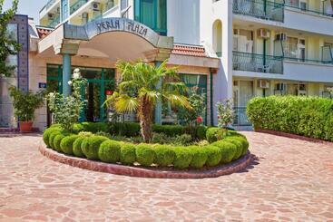 Perla Plaza Hotel   All Inclusive