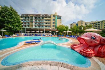 Perla Plaza Hotel   All Inclusive