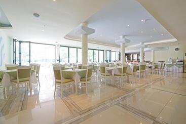 Perla Plaza Hotel   All Inclusive