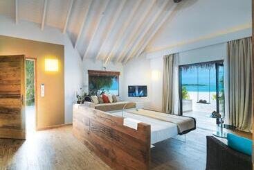 استراحتگاه Cocoon Maldives  All Inclusive