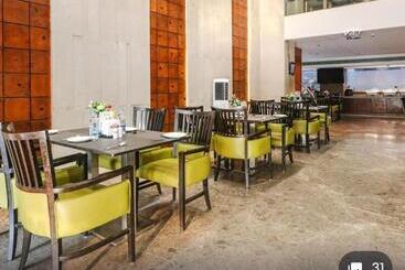 The Svm Hotel  Free Lavish Buffet Breakfast