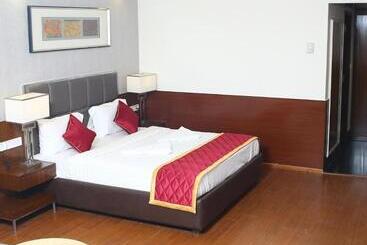 The Svm Hotel  Free Lavish Buffet Breakfast