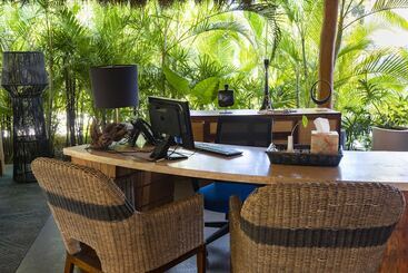 هتل Rancho Sea Side Resort Adults Only